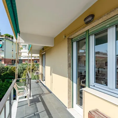 Joivy Great Flat With Sea View Apartment Genoa